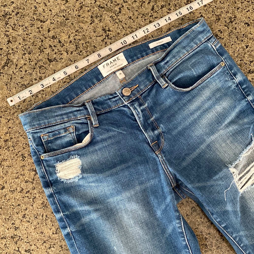 FRAME DISTRESSED MID RISE STRAIGHT - Picture 5 of 10